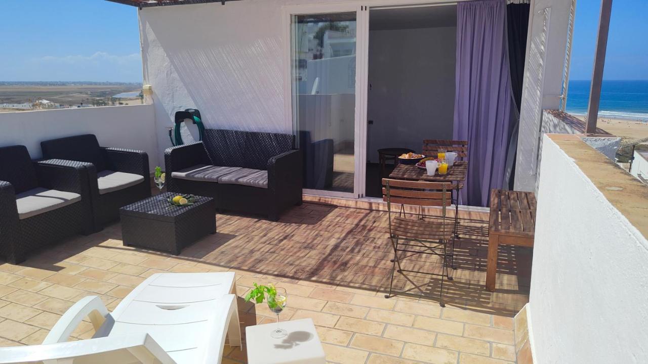 Impluvium Conil-Terraza Privada-Parking- Mayores De 25 Anos Conil De La Frontera Exterior foto